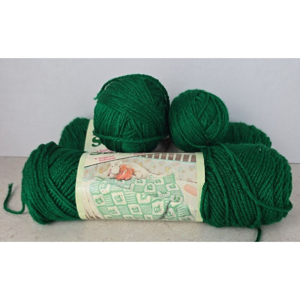 Vintage Caron Simply Soft Yarn Green # 2683 - Lot of 3 Skeins